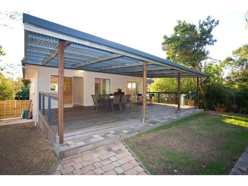 30 Woodside Street, The Gap QLD 4061