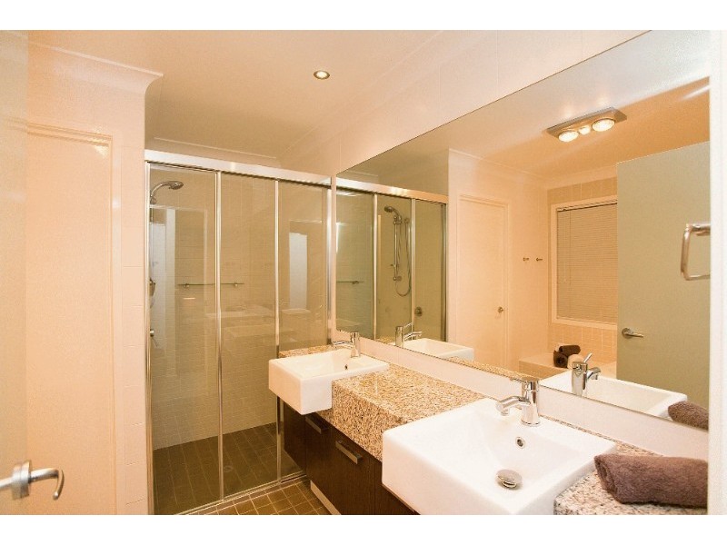 24 Acton Street, Ashgrove QLD 4060