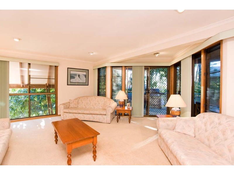 16 Echo Street, Mitchelton QLD 4053