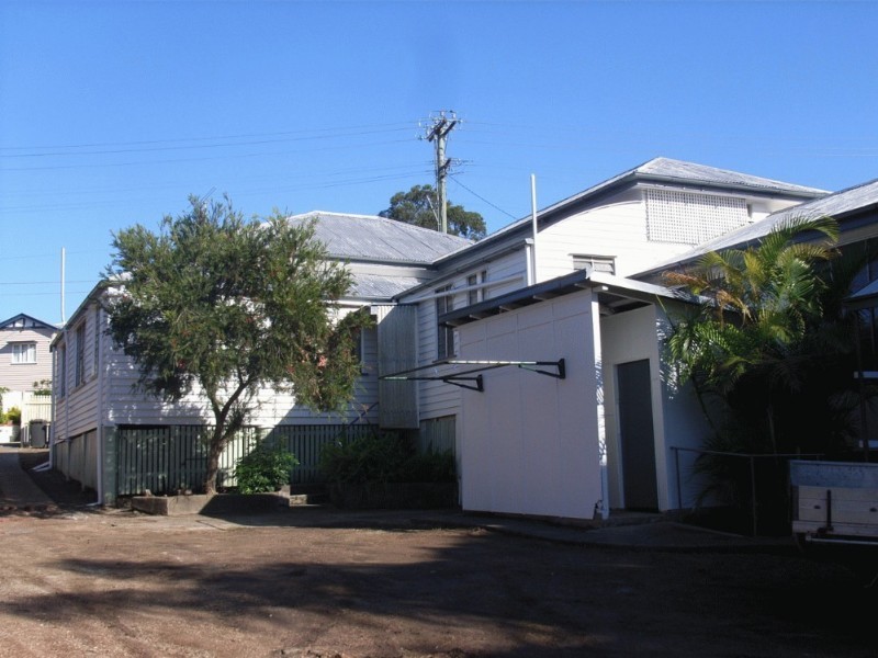 2/85 Stewart Road, Ashgrove QLD 4060