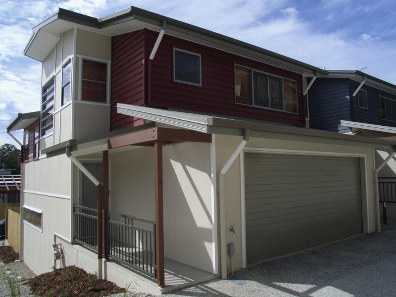 9 Lackeen Street, Everton Park QLD 4053