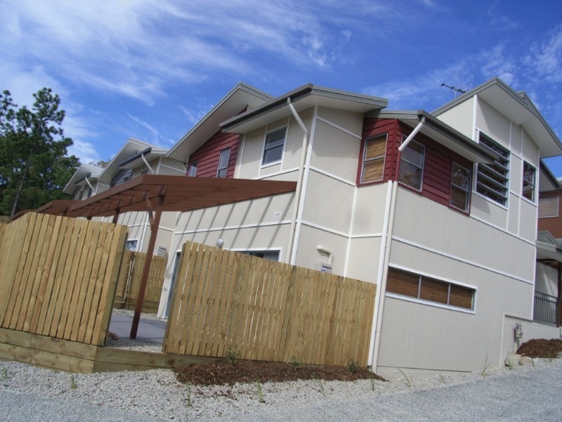 9 Lackeen Street, Everton Park QLD 4053