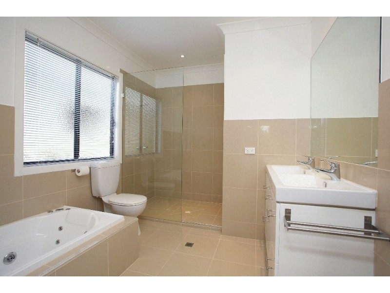 75 Baileys Road, Ashgrove QLD 4060