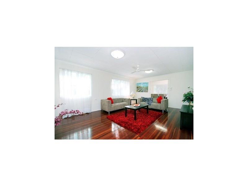 81 Romea Street, The Gap QLD 4061