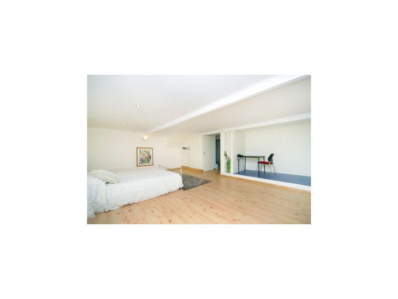 81 Romea Street, The Gap QLD 4061