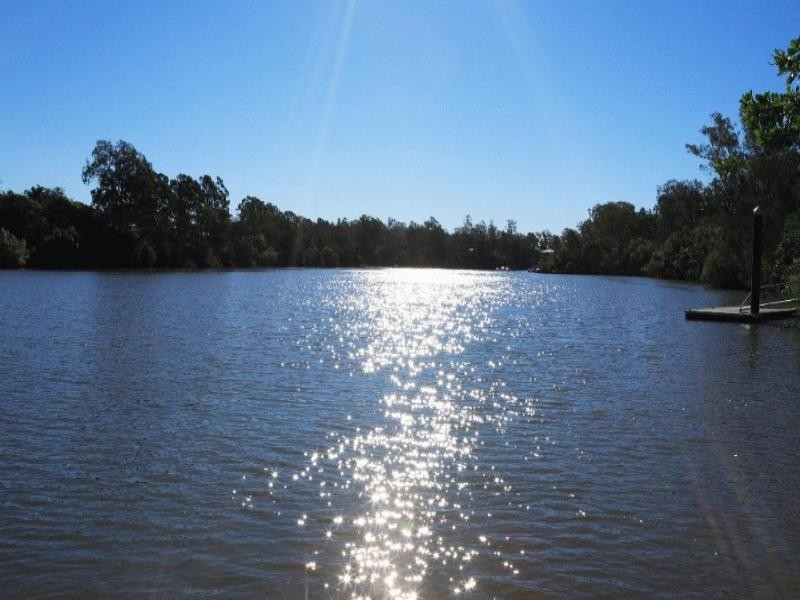 227 Dewar Terrace, Corinda QLD 4075