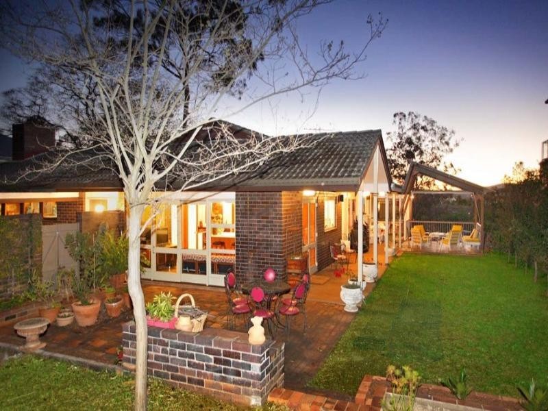 227 Dewar Terrace, Corinda QLD 4075