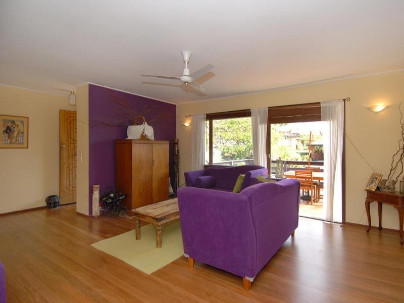 8 Ridgeway Street, The Gap QLD 4061