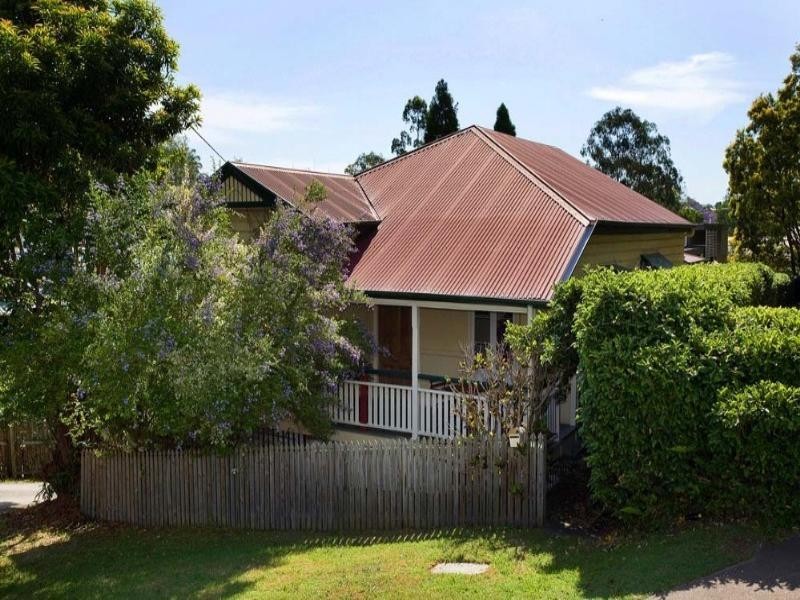 17 Glassey Street, Red Hill QLD 4059