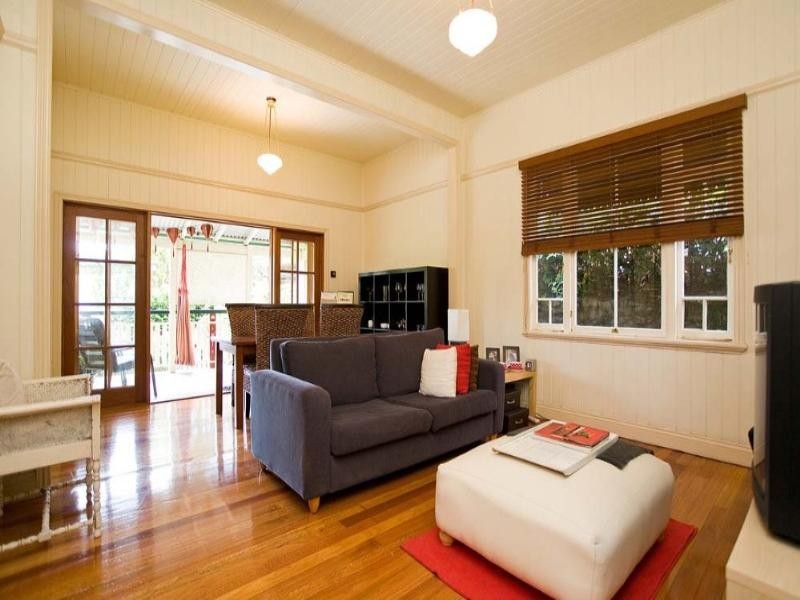 17 Glassey Street, Red Hill QLD 4059