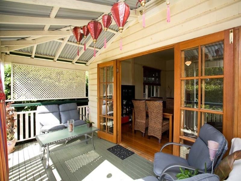 17 Glassey Street, Red Hill QLD 4059