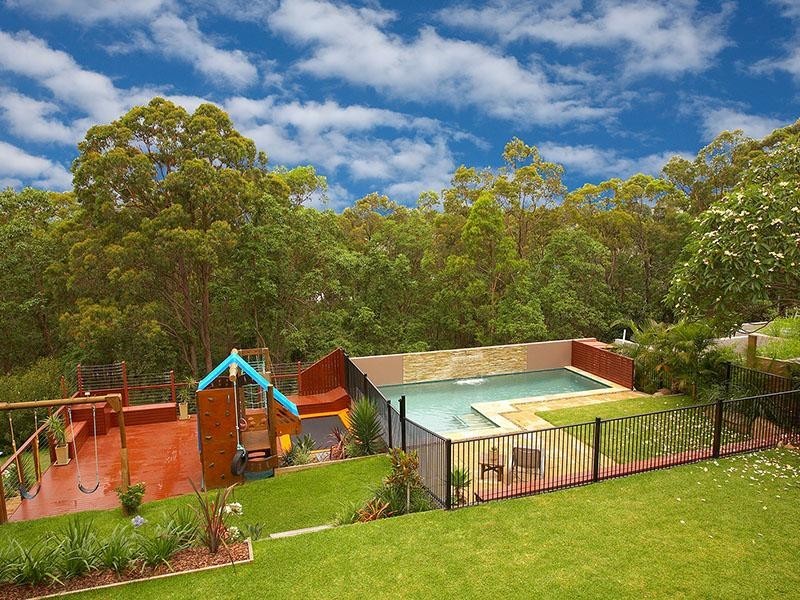 100 Stuartholme Road, Bardon QLD 4065