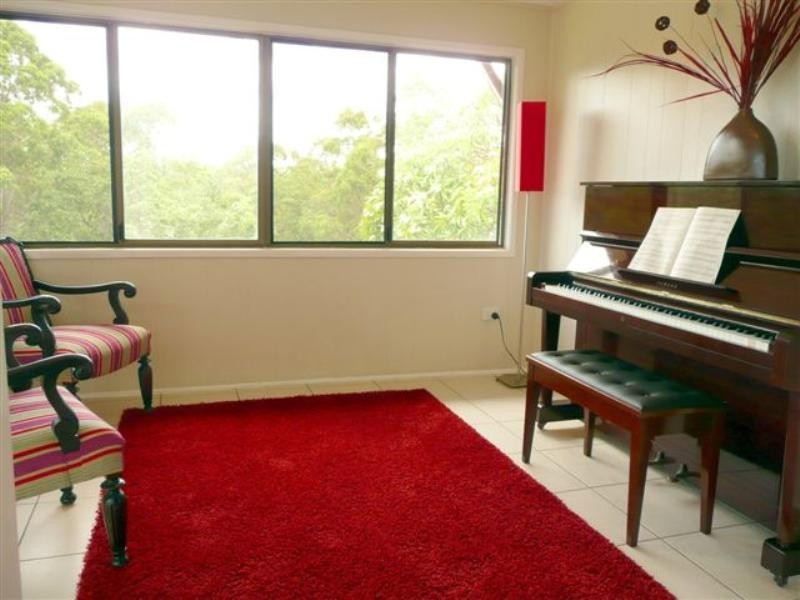 100 Stuartholme Road, Bardon QLD 4065