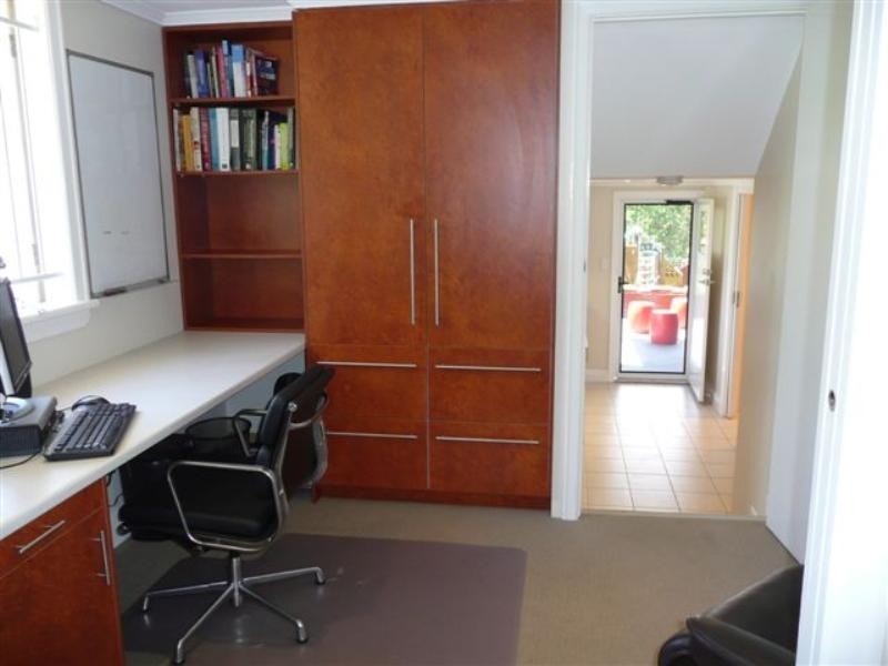 100 Stuartholme Road, Bardon QLD 4065