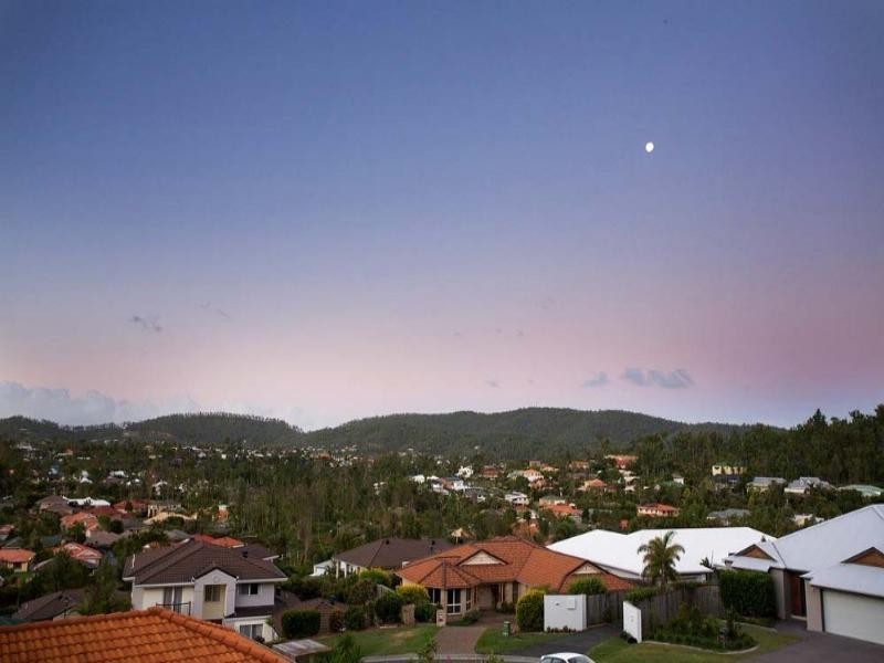 19 Jillinda Place, The Gap QLD 4061