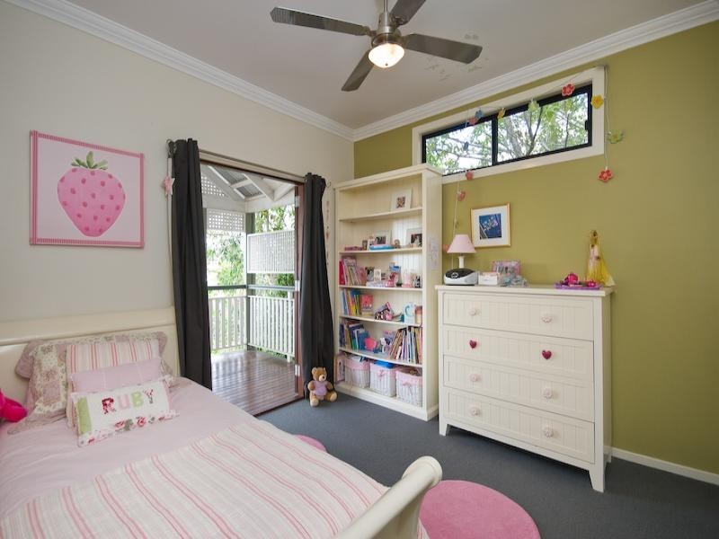 19 Morgan Terrace, Bardon QLD 4065