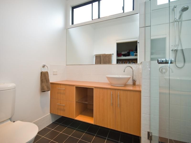 19 Morgan Terrace, Bardon QLD 4065