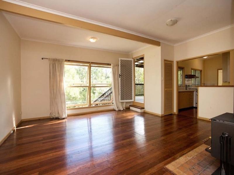 1873 Mt Nebo Road, Mount Nebo QLD 4520