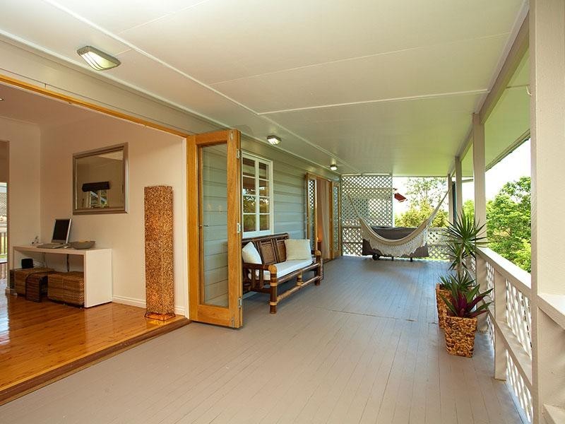 15 Atthow Avenue, Ashgrove QLD 4060