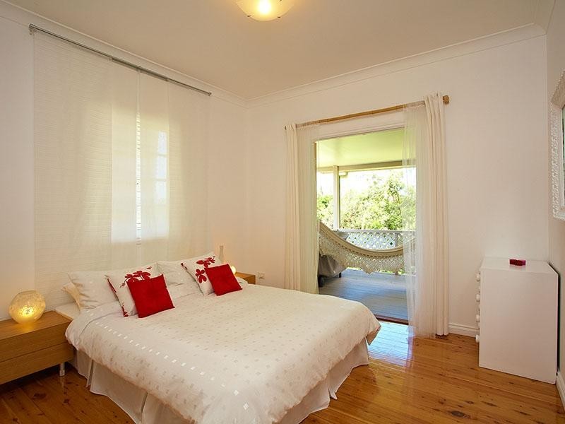 15 Atthow Avenue, Ashgrove QLD 4060