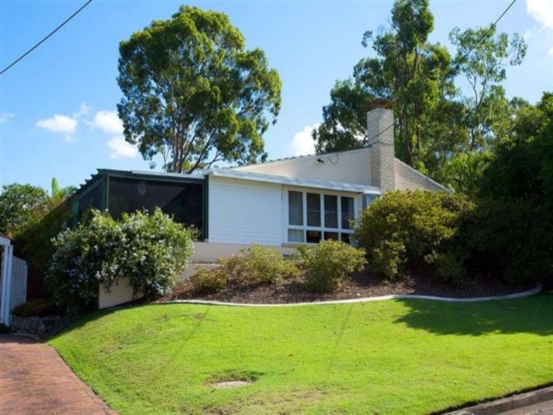 80 Kenmore Road, Kenmore QLD 4069