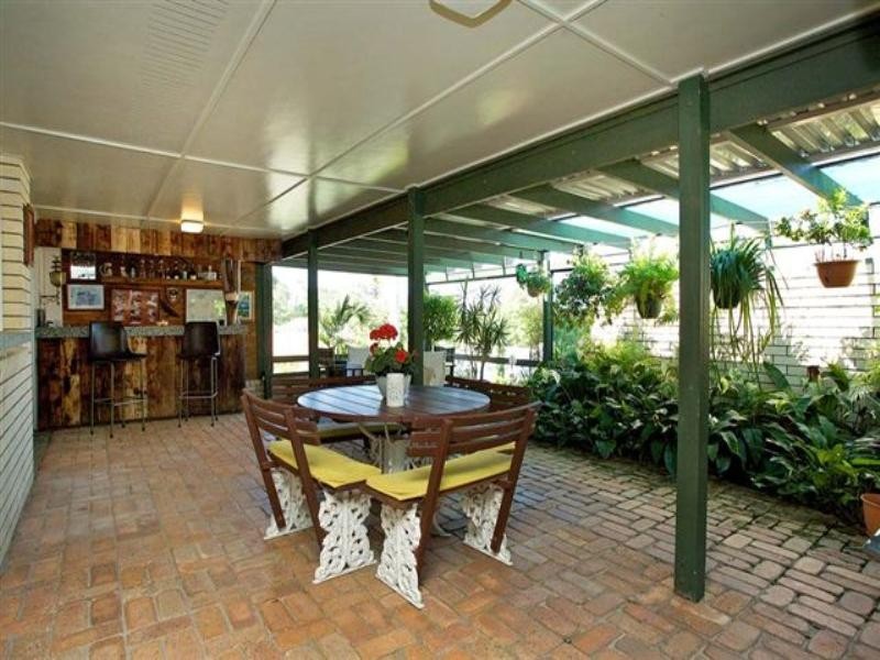 80 Kenmore Road, Kenmore QLD 4069