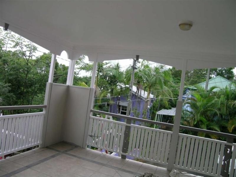 16 Daventry Street, West End QLD 4101