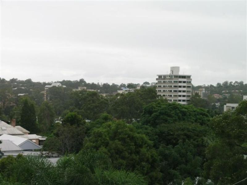 16 Daventry Street, West End QLD 4101