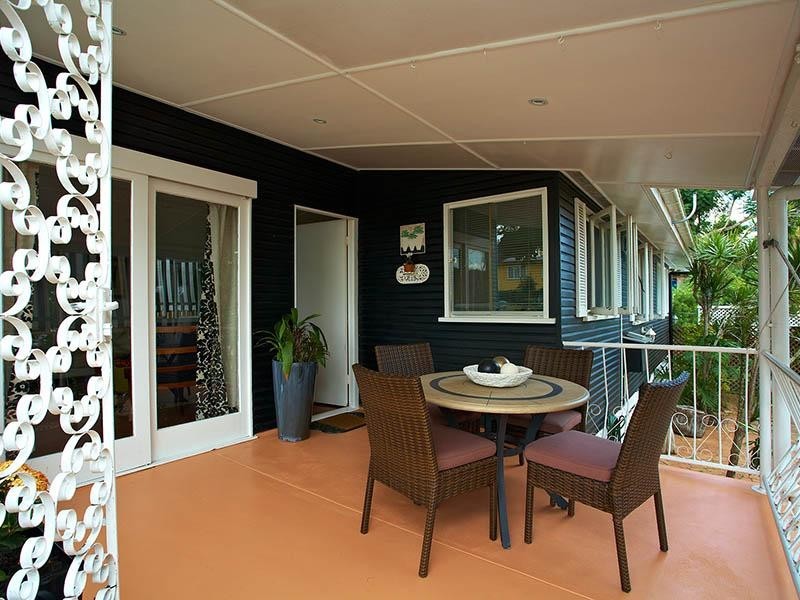 28 Lomatta Street, The Gap QLD 4061