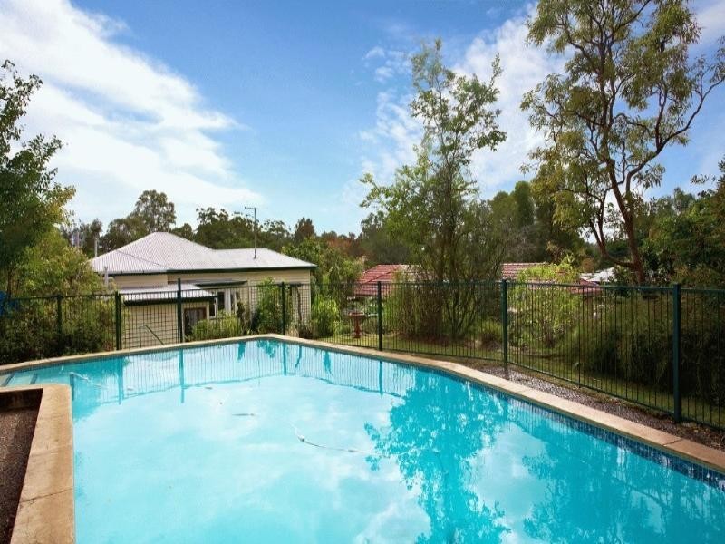 54 Acacia Drive, Ashgrove QLD 4060