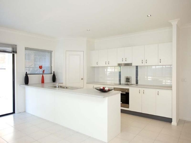 5 Cooinda Street, The Gap QLD 4061