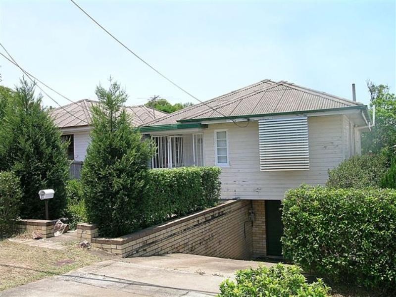 34 Dovedale Crescent, Ashgrove QLD 4060