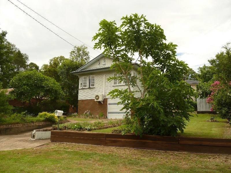 34 McCormack Avenue, Ashgrove QLD 4060