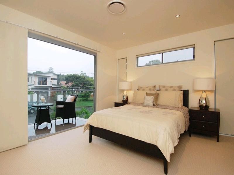 18 Acton Street, Ashgrove QLD 4060