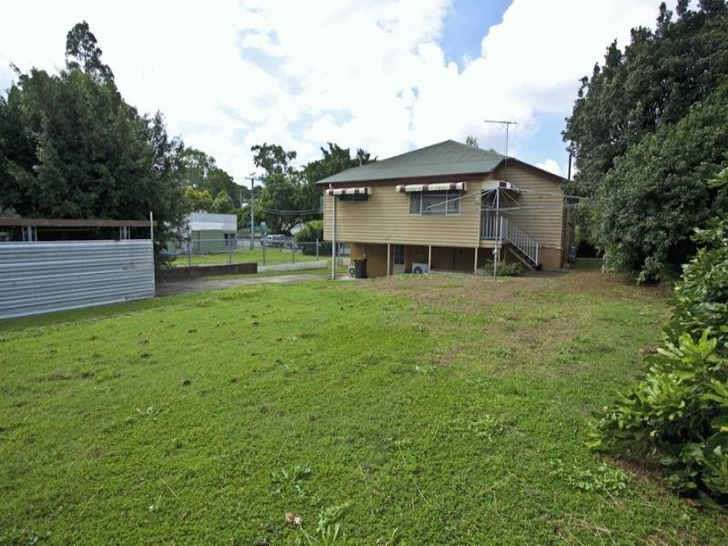 11 Rouen Road, Bardon QLD 4065