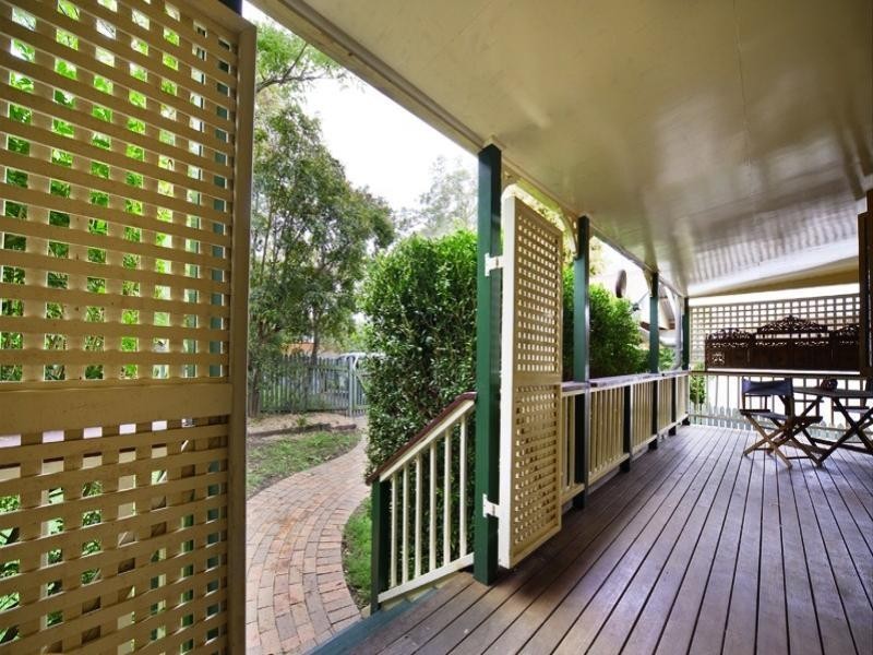 74 St Johns Avenue, Ashgrove QLD 4060