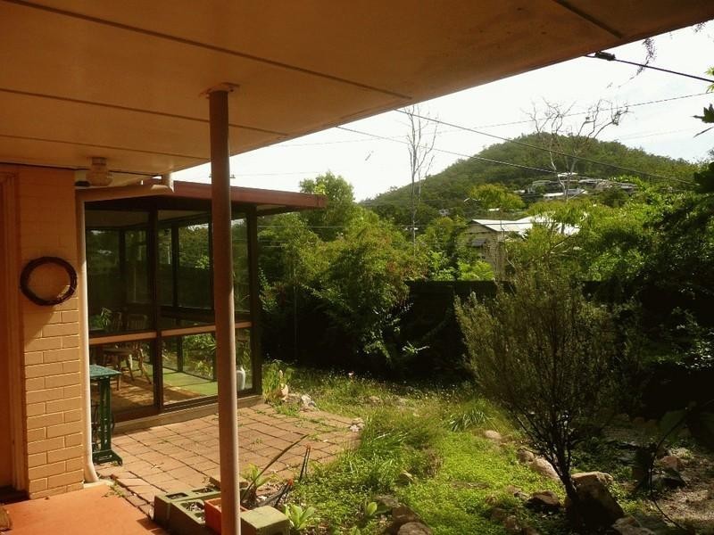 652 Waterworks Road, Ashgrove QLD 4060