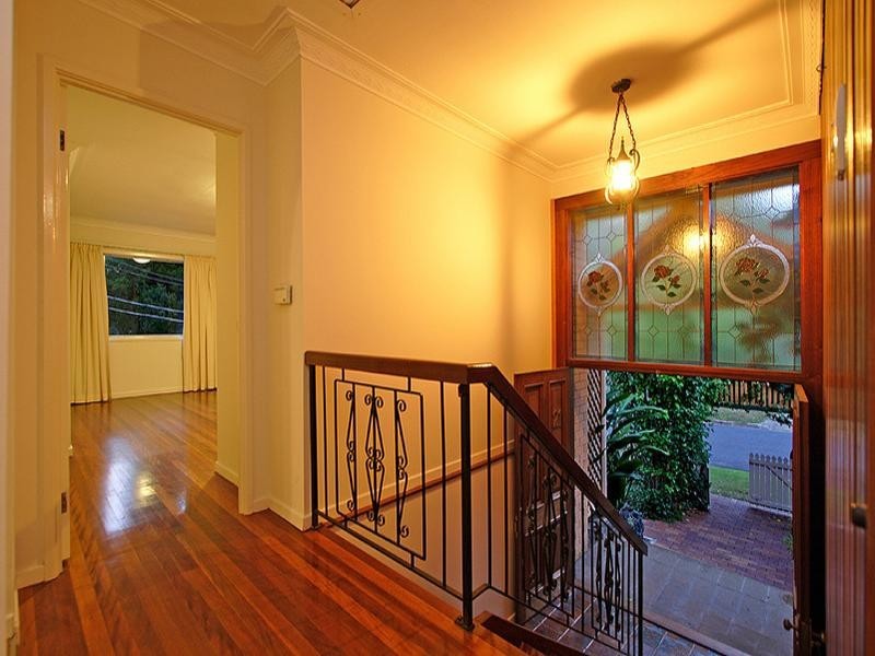 21 Devonhill Street, The Gap QLD 4061