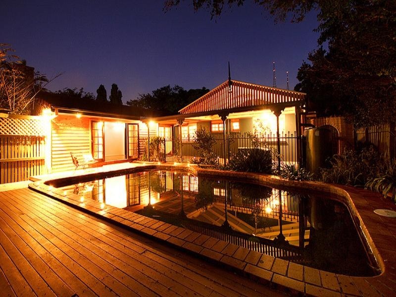 21 Devonhill Street, The Gap QLD 4061