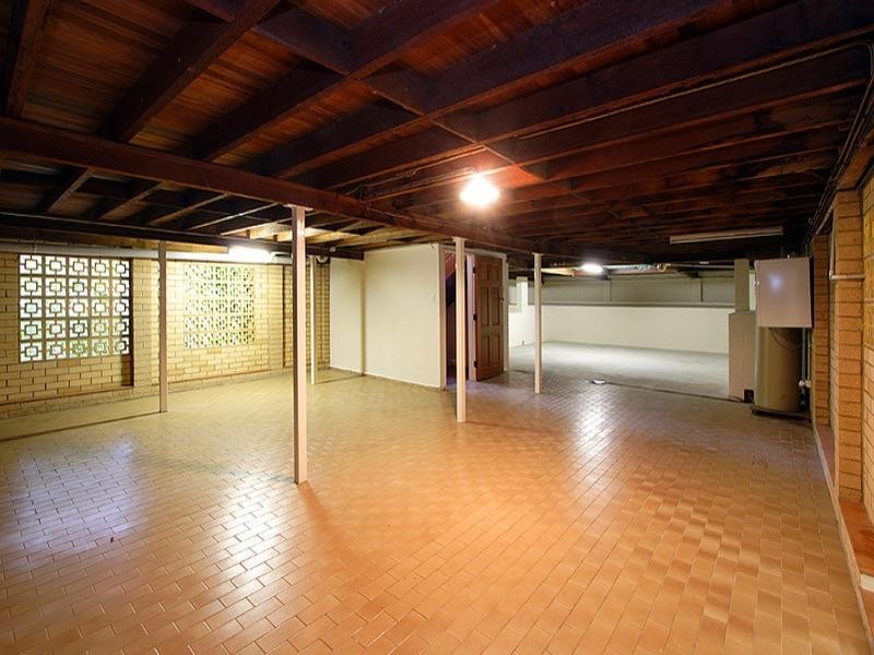 21 Devonhill Street, The Gap QLD 4061