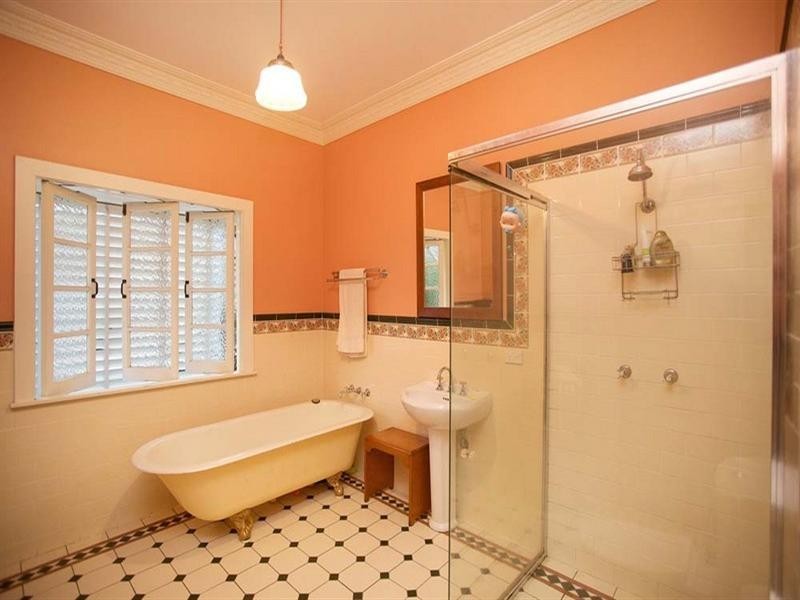 35 Woonga Drive, Ashgrove QLD 4060