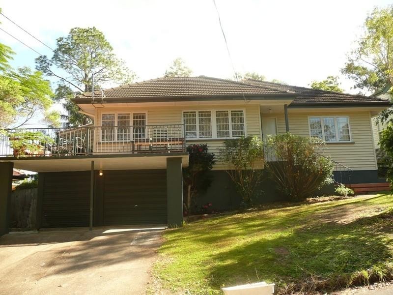 6 Grand Parade, Ashgrove QLD 4060