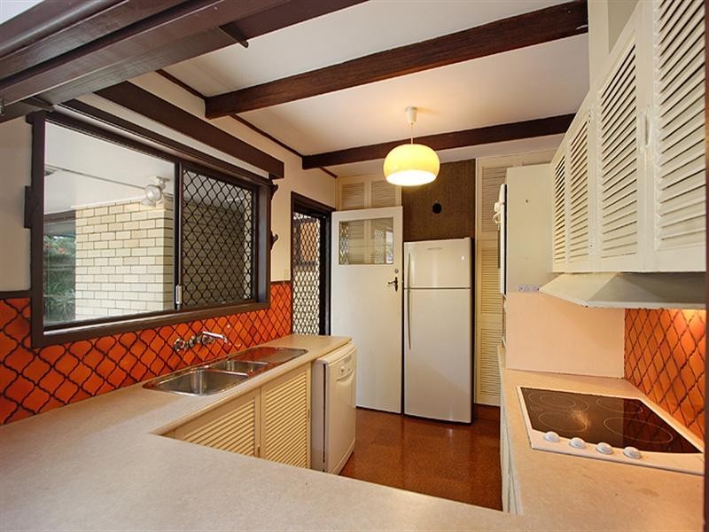 2 Egan Street, Everton Park QLD 4053