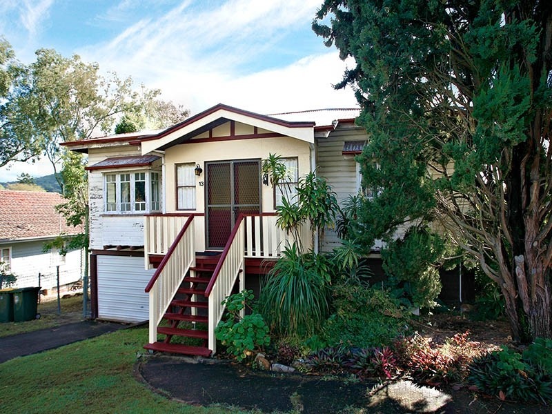 13 Baileys Road, Ashgrove QLD 4060