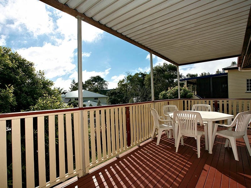 13 Baileys Road, Ashgrove QLD 4060