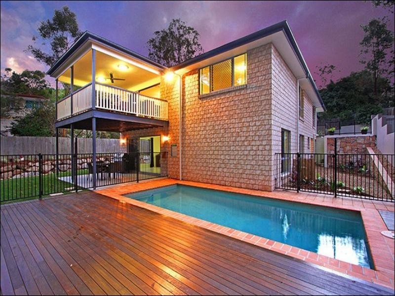42 Baileys Road, Ashgrove QLD 4060