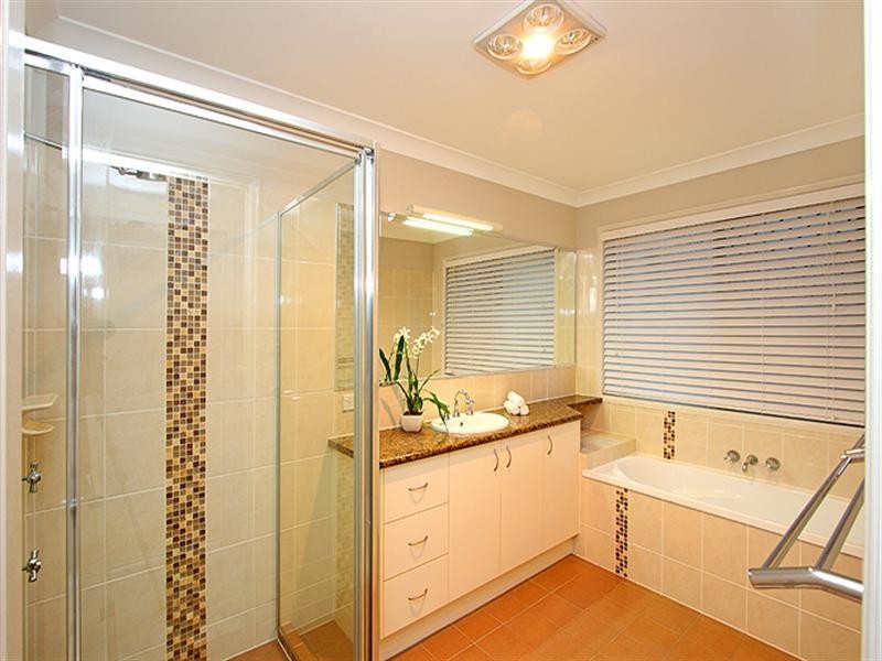 42 Baileys Road, Ashgrove QLD 4060