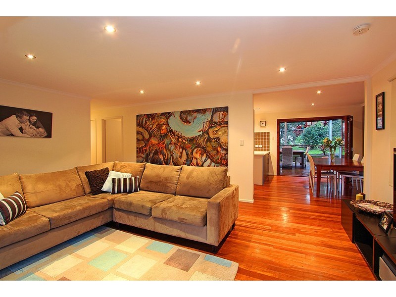 27 Cedarhurst Street, The Gap QLD 4061