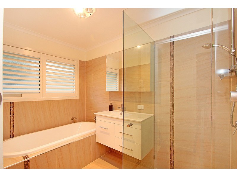 27 Cedarhurst Street, The Gap QLD 4061