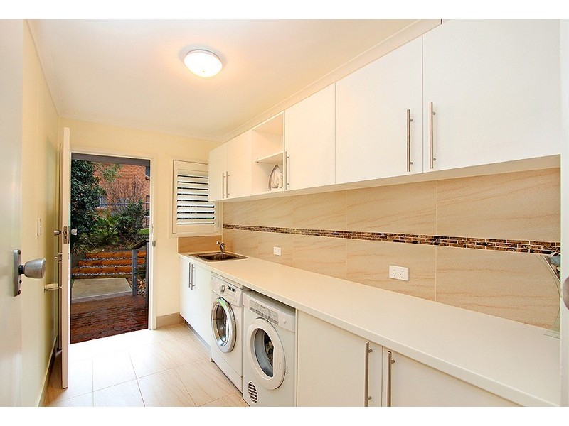 27 Cedarhurst Street, The Gap QLD 4061